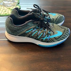 Nike running sneakers - size 6 1/2